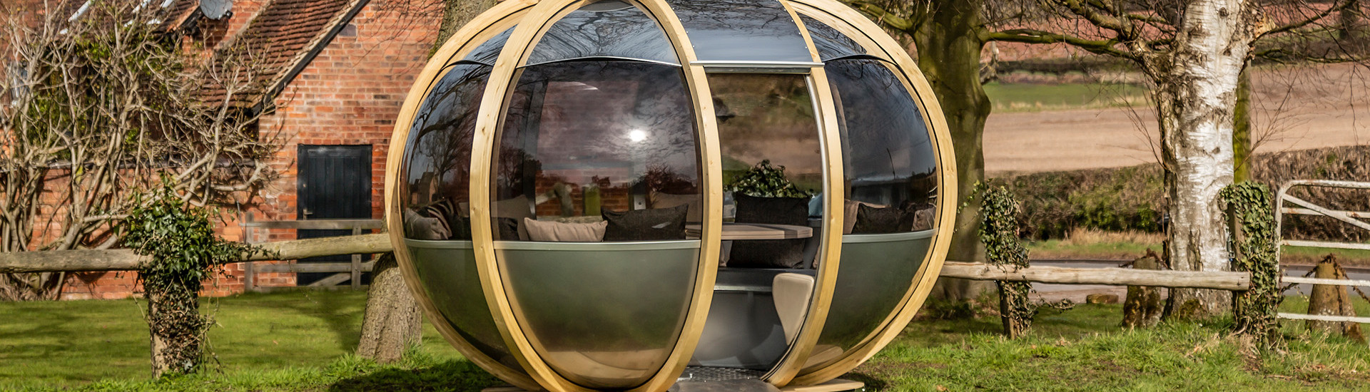 Small Ovalhouse Garden Pod