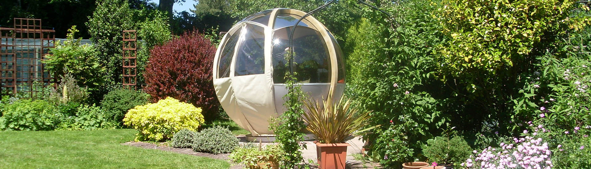 Ornate Garden Rotating Seater