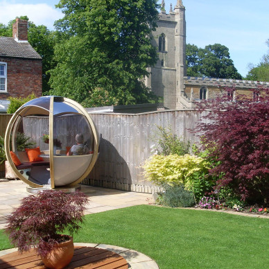 Ornate Garden Rotating Seater