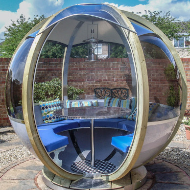 Ornate Garden Rotating Seater