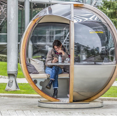 Rotating Garden Rotating Seater