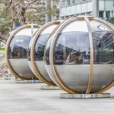 Rotating Garden Rotating Seater