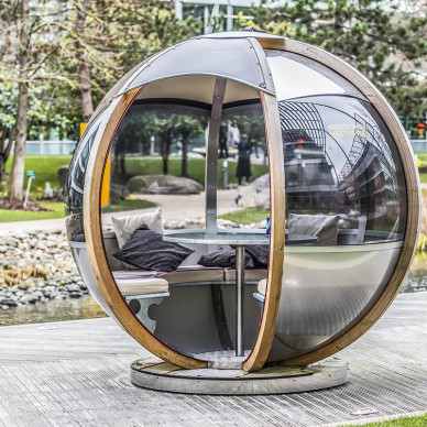Rotating Garden Rotating Seater