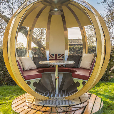 Ornate Garden Rotating Sphere Lounger