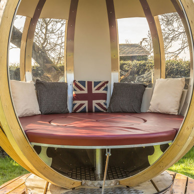 Ornate Garden Rotating Sphere Lounger